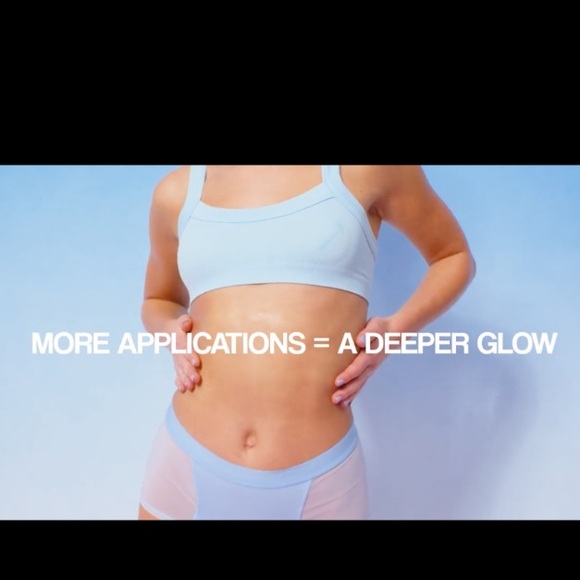 TANOLOGIST TAN LOTION - Picture 3 of 10